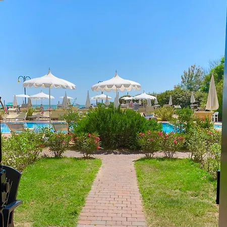 Eurobeach 3*